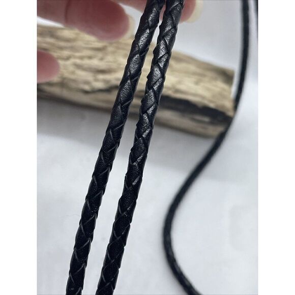 Western Bolo tie Lariat Death Head Moth Skull Cameo Rustic Wedding Attire Party - Picture 15 of 16